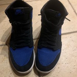 Jordan 1 RETRO HIGH FLYKNIT